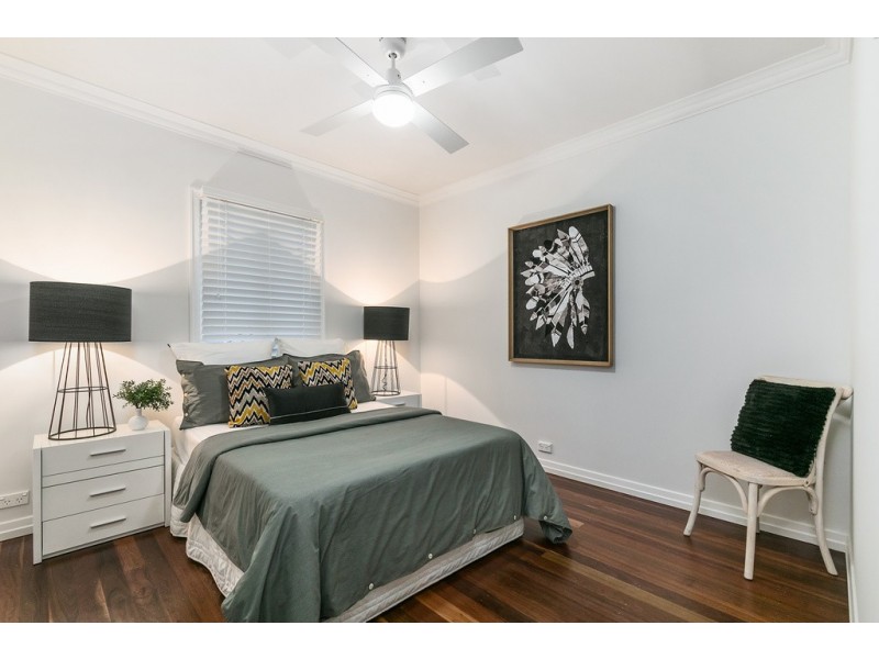 501 Cavendish Road, Coorparoo QLD 4151