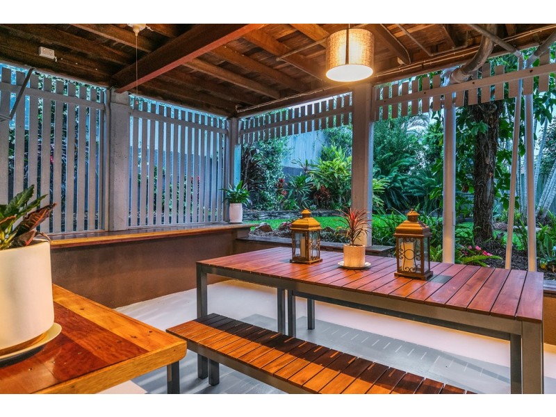 501 Cavendish Road, Coorparoo QLD 4151