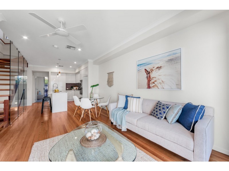 2/44 Clara Street, Annerley QLD 4103