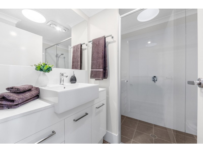 2/44 Clara Street, Annerley QLD 4103