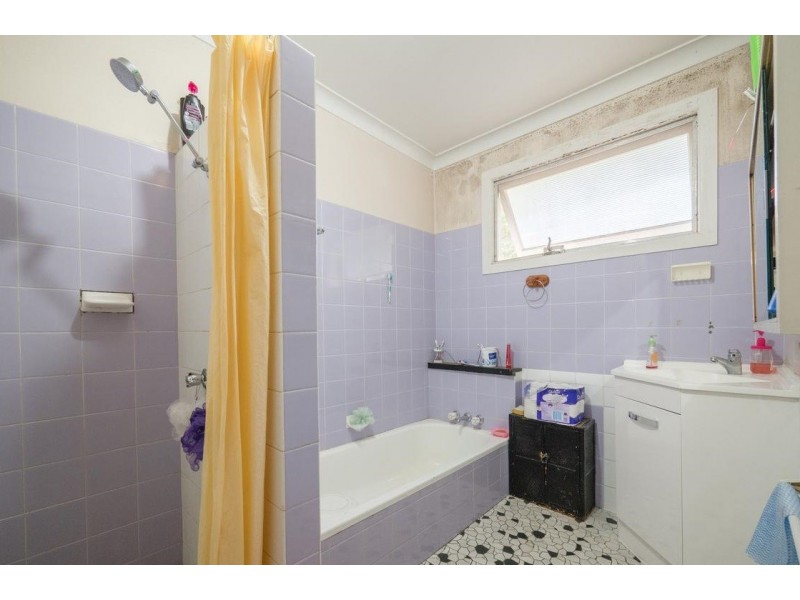 24 Baroda Street, Coopers Plains QLD 4108