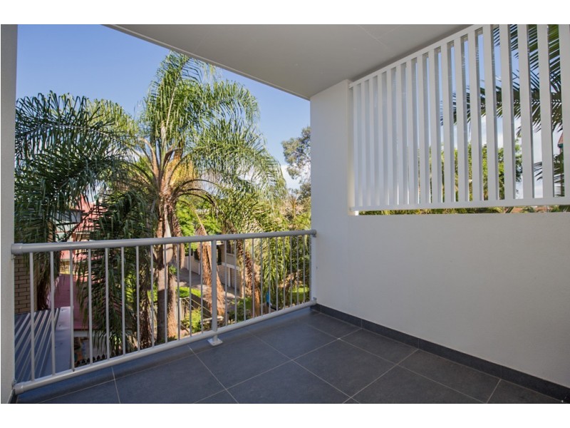 3/51 Real Street, Annerley QLD 4103