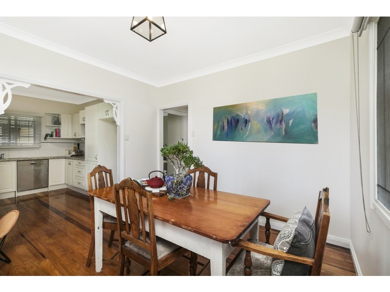 23 Keeling Street, Coopers Plains QLD 4108