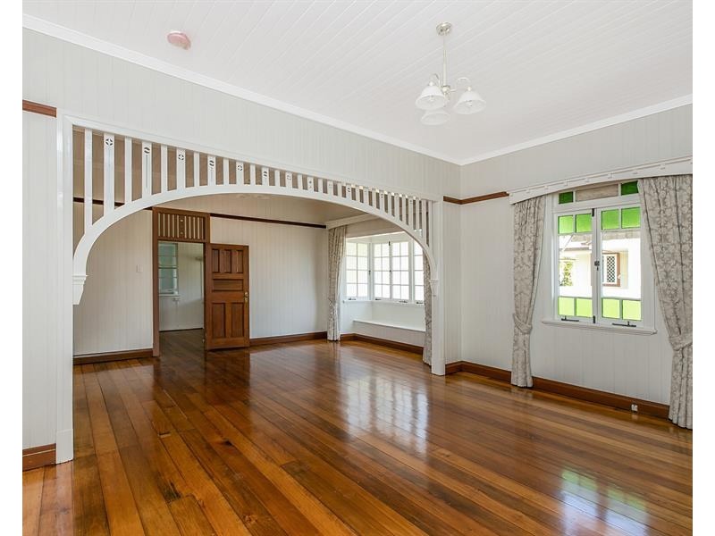 30 Headfort Street, Greenslopes QLD 4120