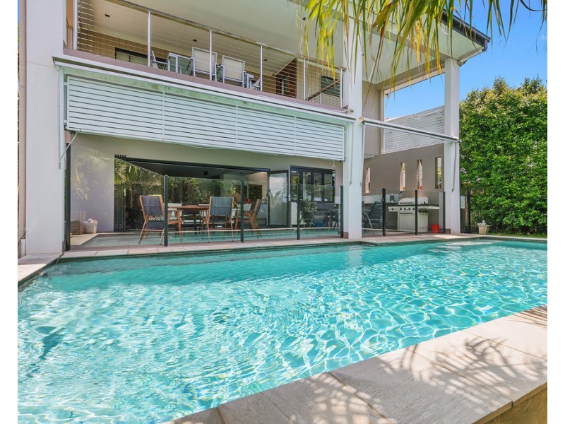 9 Military Close, Annerley QLD 4103