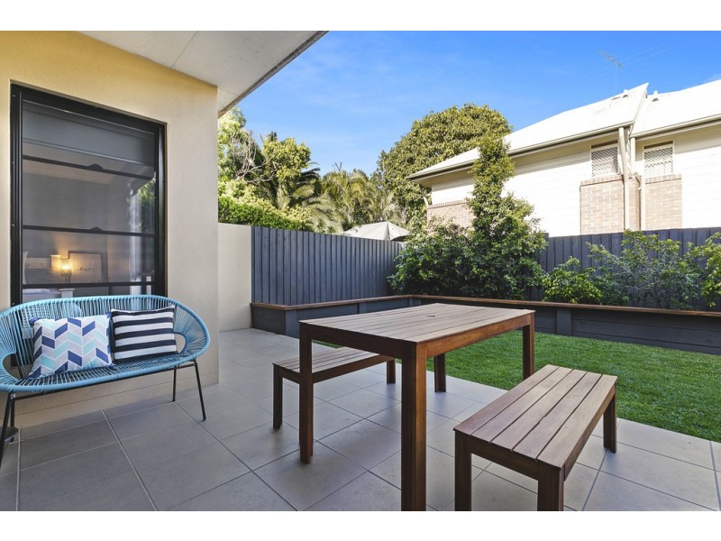 1/63 Gustavson Street, Annerley QLD 4103