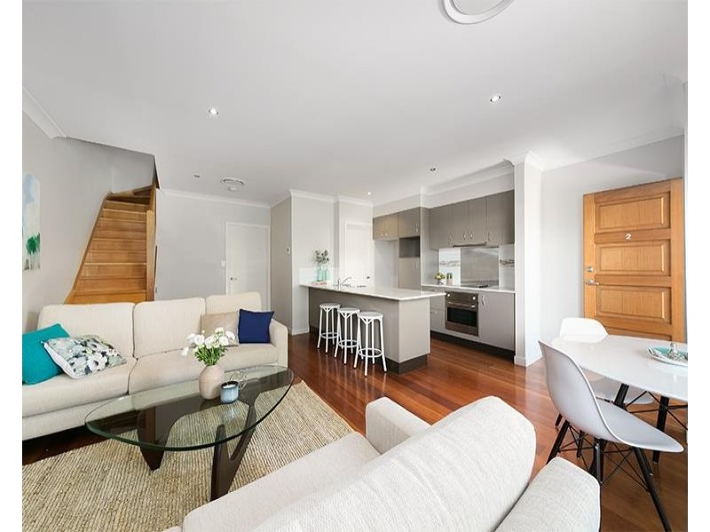 2/56 Real Street, Annerley QLD 4103