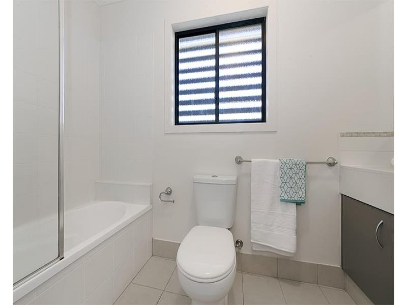 2/56 Real Street, Annerley QLD 4103