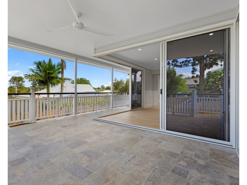 11 Dempsey Street, Annerley QLD 4103