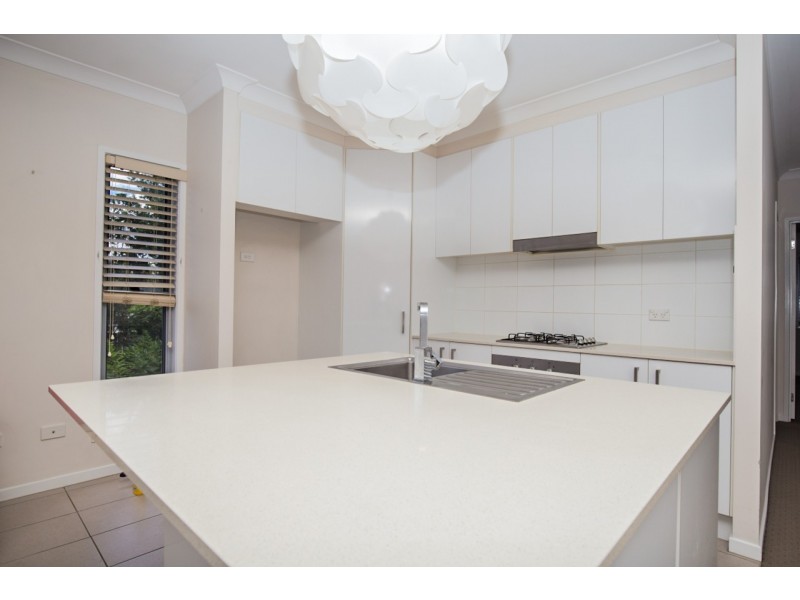 8/27 Steele Street, Holland Park QLD 4121