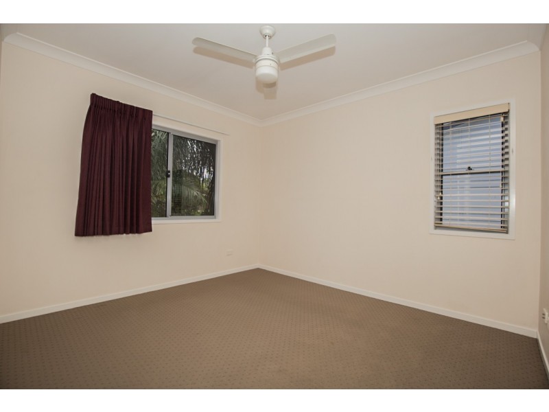 8/27 Steele Street, Holland Park QLD 4121