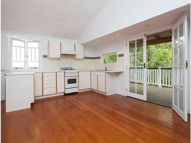 68 Frederick Street, Annerley QLD 4103