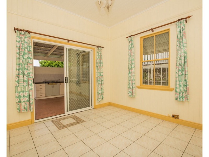 57 Waterton Street, Annerley QLD 4103