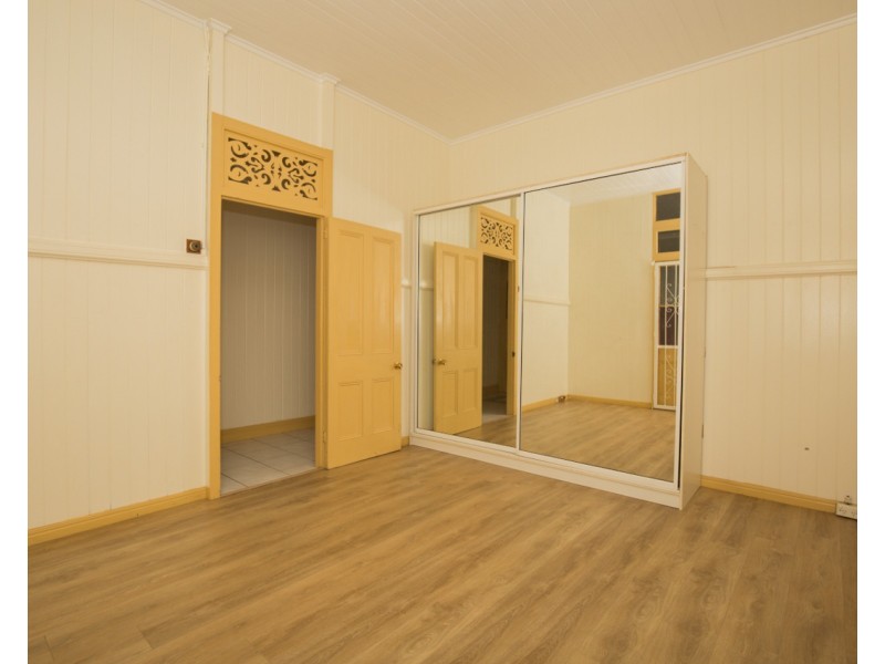 57 Waterton Street, Annerley QLD 4103