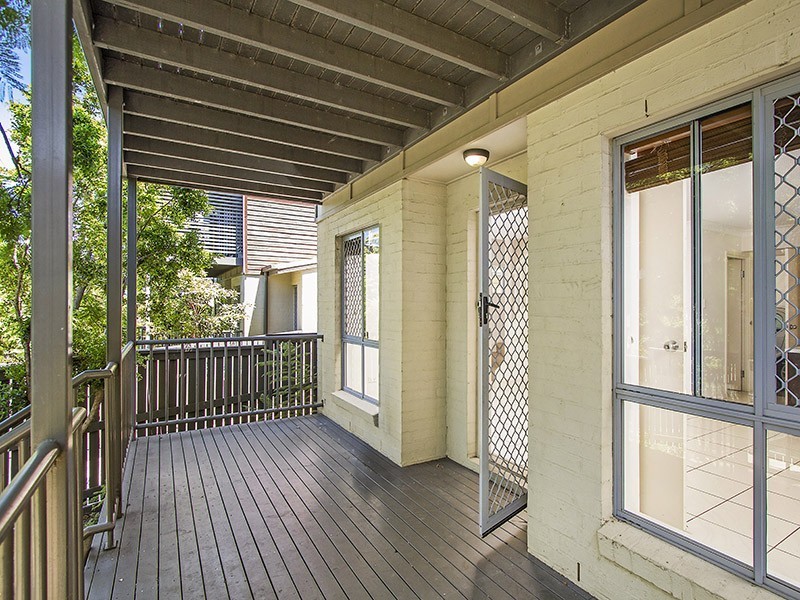 2/9 Tamworth Street, Annerley QLD 4103