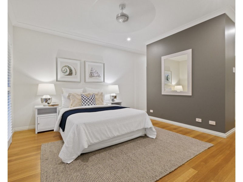 37 Cavillon Street, Holland Park QLD 4121