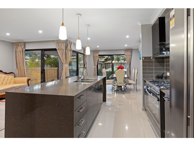 74 Highgate Street, Coopers Plains QLD 4108