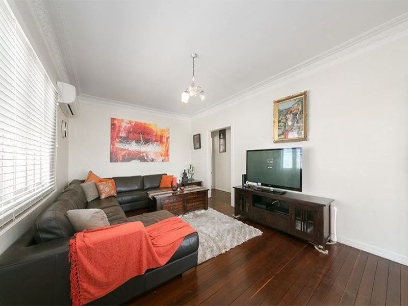 28 Aubigny Street, Annerley QLD 4103