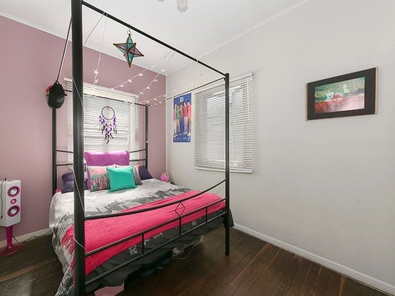 28 Aubigny Street, Annerley QLD 4103