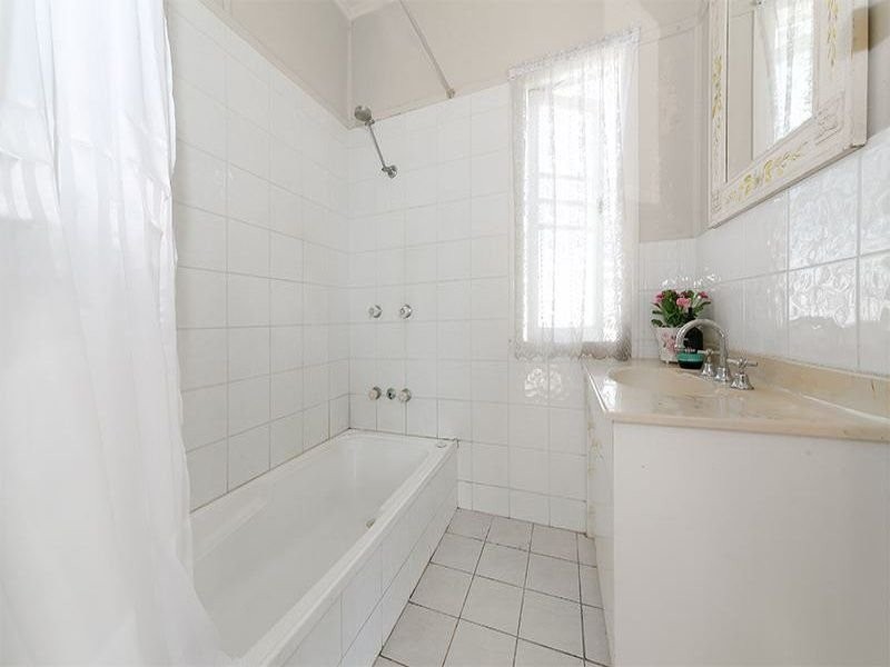 28 Aubigny Street, Annerley QLD 4103