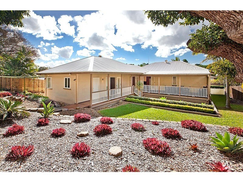 37 Cavillon Street, Holland Park QLD 4121