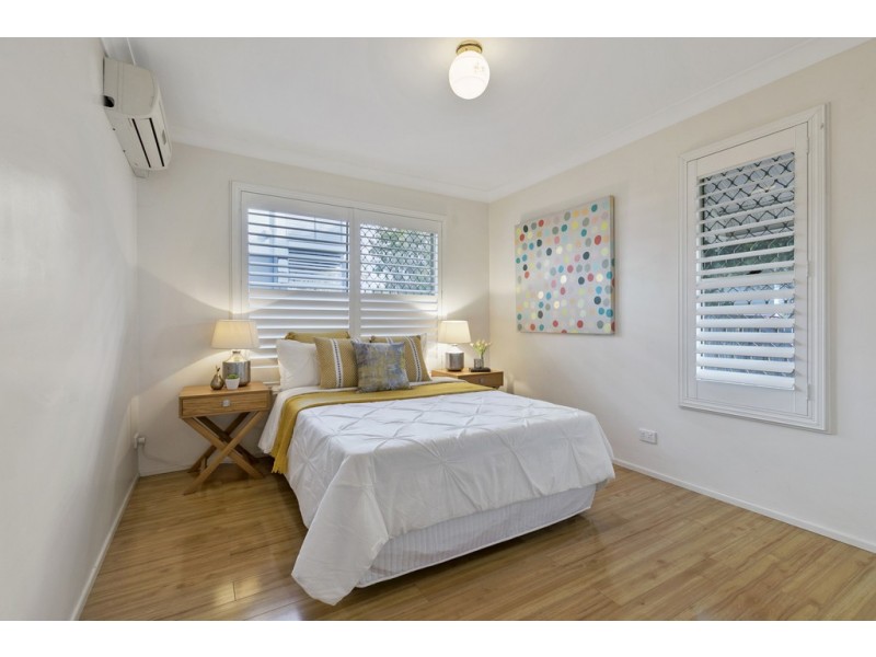 1/18 Kingsley Parade, Yeronga QLD 4104