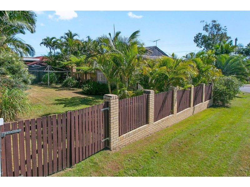 11 Bosworth Street, Coopers Plains QLD 4108