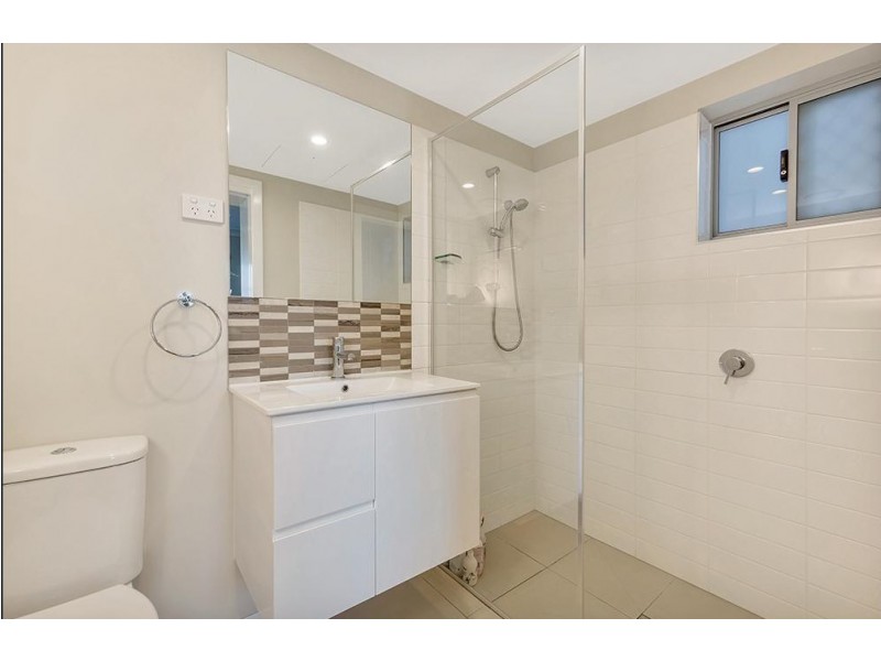 206/300 Turton Street, Coopers Plains QLD 4108