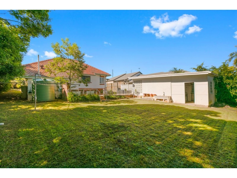 11 Olivia Avenue, Salisbury QLD 4107