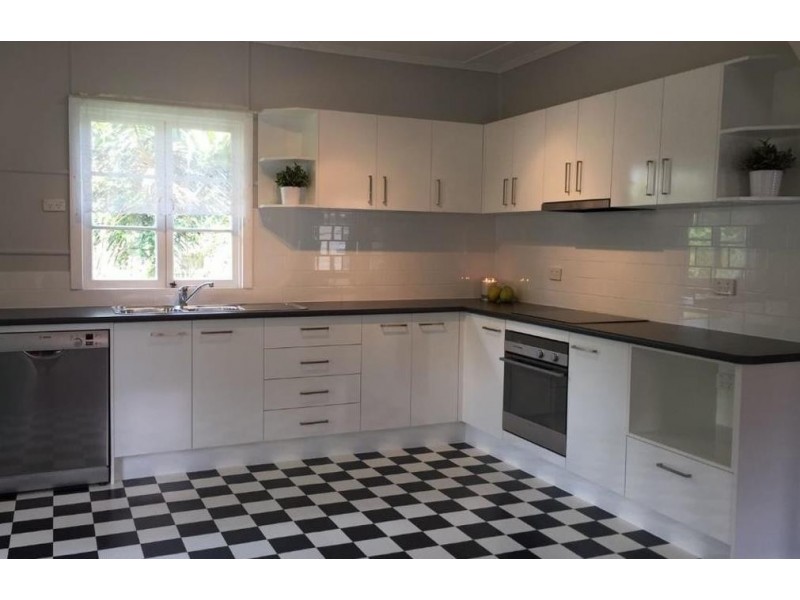 63 Norfolk Street, Coorparoo QLD 4151