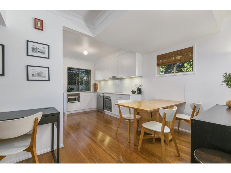 8/40 Yeronga Street, Yeronga QLD 4104