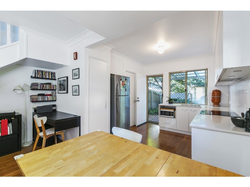 8/40 Yeronga Street, Yeronga QLD 4104