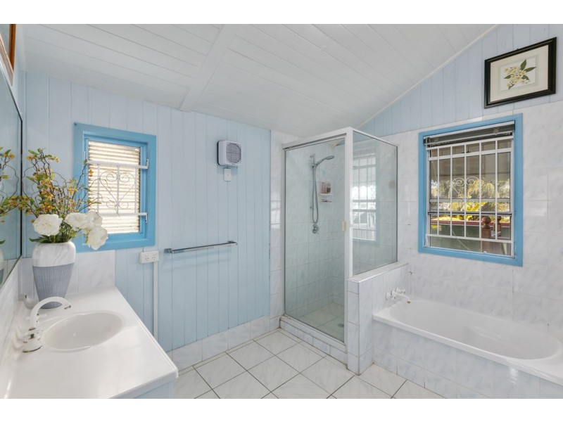 68 Venner Road, Annerley QLD 4103