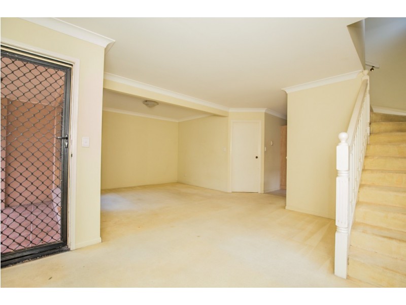 2/51 Gainsborough Street, Moorooka QLD 4105