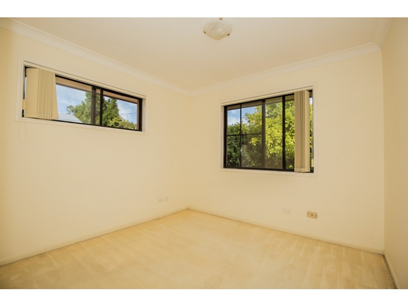 2/51 Gainsborough Street, Moorooka QLD 4105