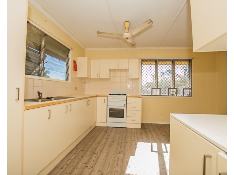 43 Merchiston Street, Acacia Ridge QLD 4110