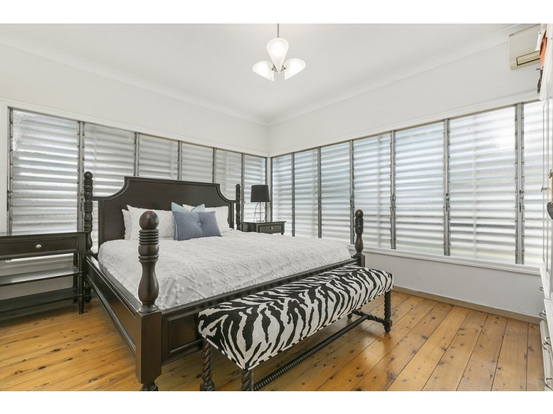 25 Bracken Street, Moorooka QLD 4105