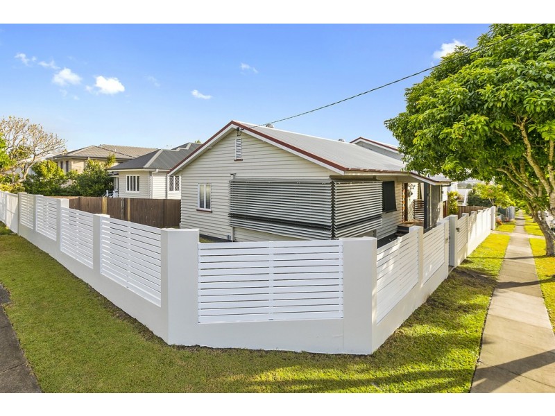 25 Bracken Street, Moorooka QLD 4105