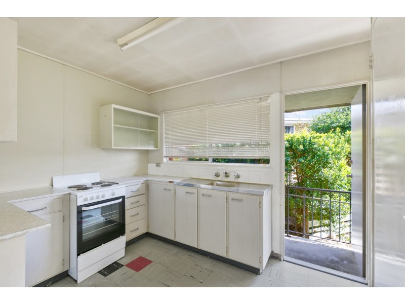 74 Ferndale Street, Annerley QLD 4103