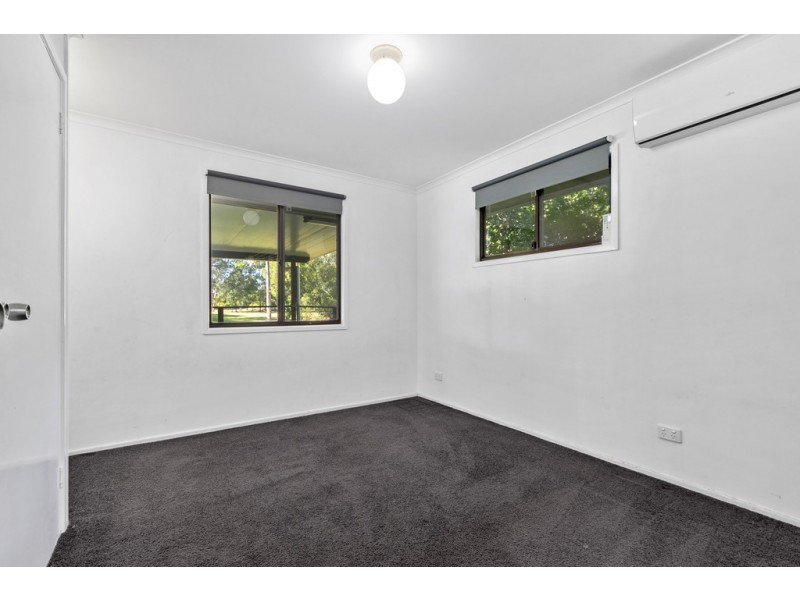 66 Curzon Street, Tennyson QLD 4105