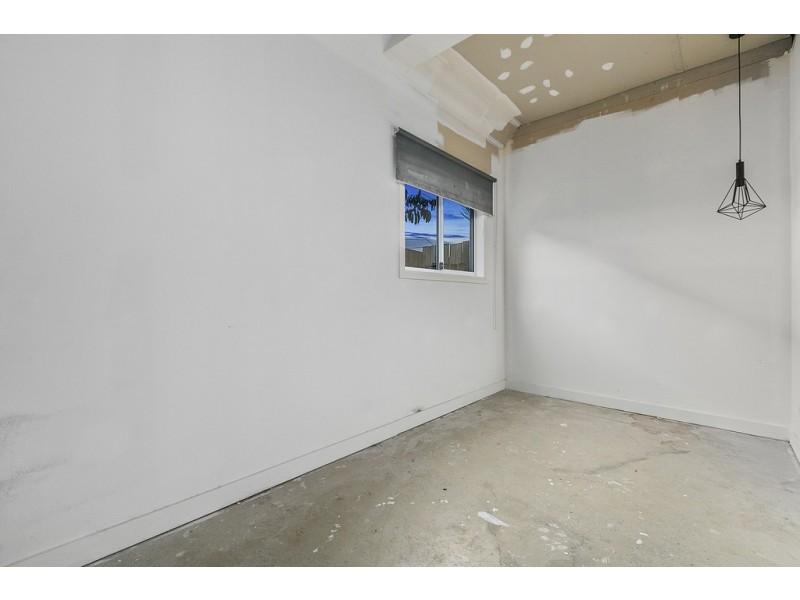 111 Juliette Street, Greenslopes QLD 4120