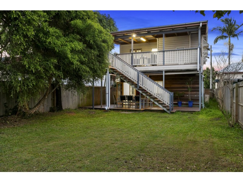 111 Juliette Street, Greenslopes QLD 4120