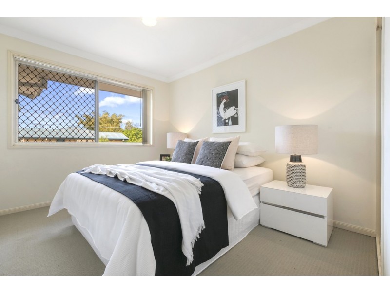 2/121 Chaucer Street, Moorooka QLD 4105