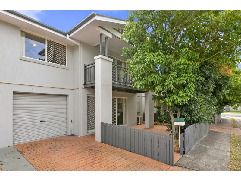 2/121 Chaucer Street, Moorooka QLD 4105