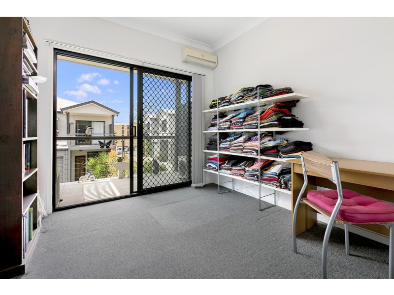3/11 Cardross Street, Yeronga QLD 4104