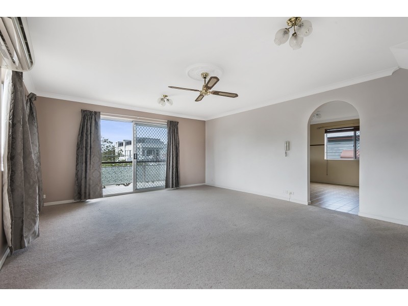 1/75 Cleveland Street, Greenslopes QLD 4120