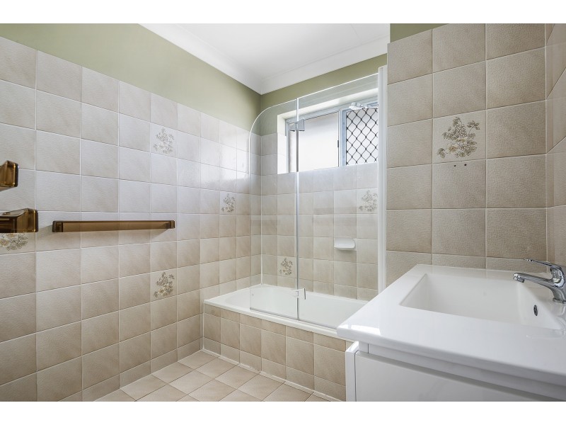 1/75 Cleveland Street, Greenslopes QLD 4120