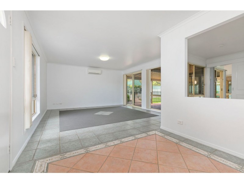 9 Chotai Place, Coopers Plains QLD 4108