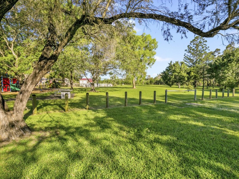 10 Allawah Street, Yeerongpilly QLD 4105