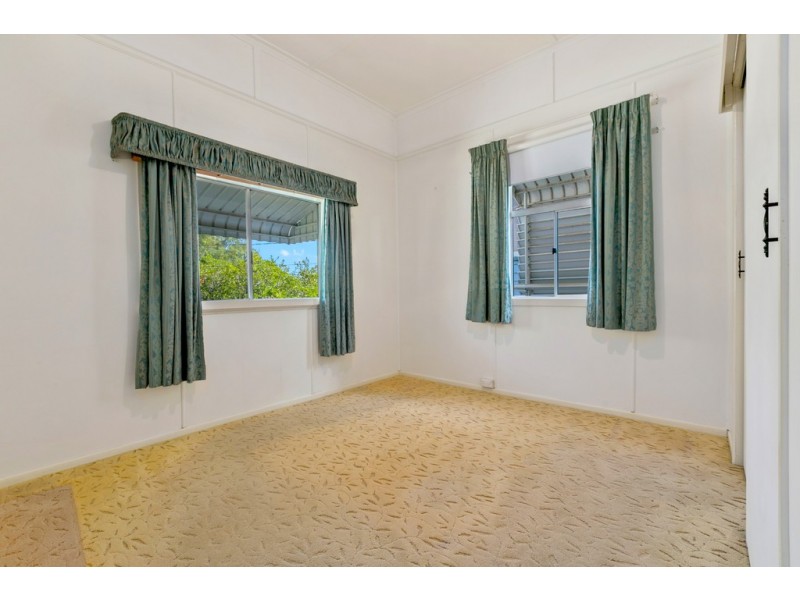 17 Black Street, Yeerongpilly QLD 4105